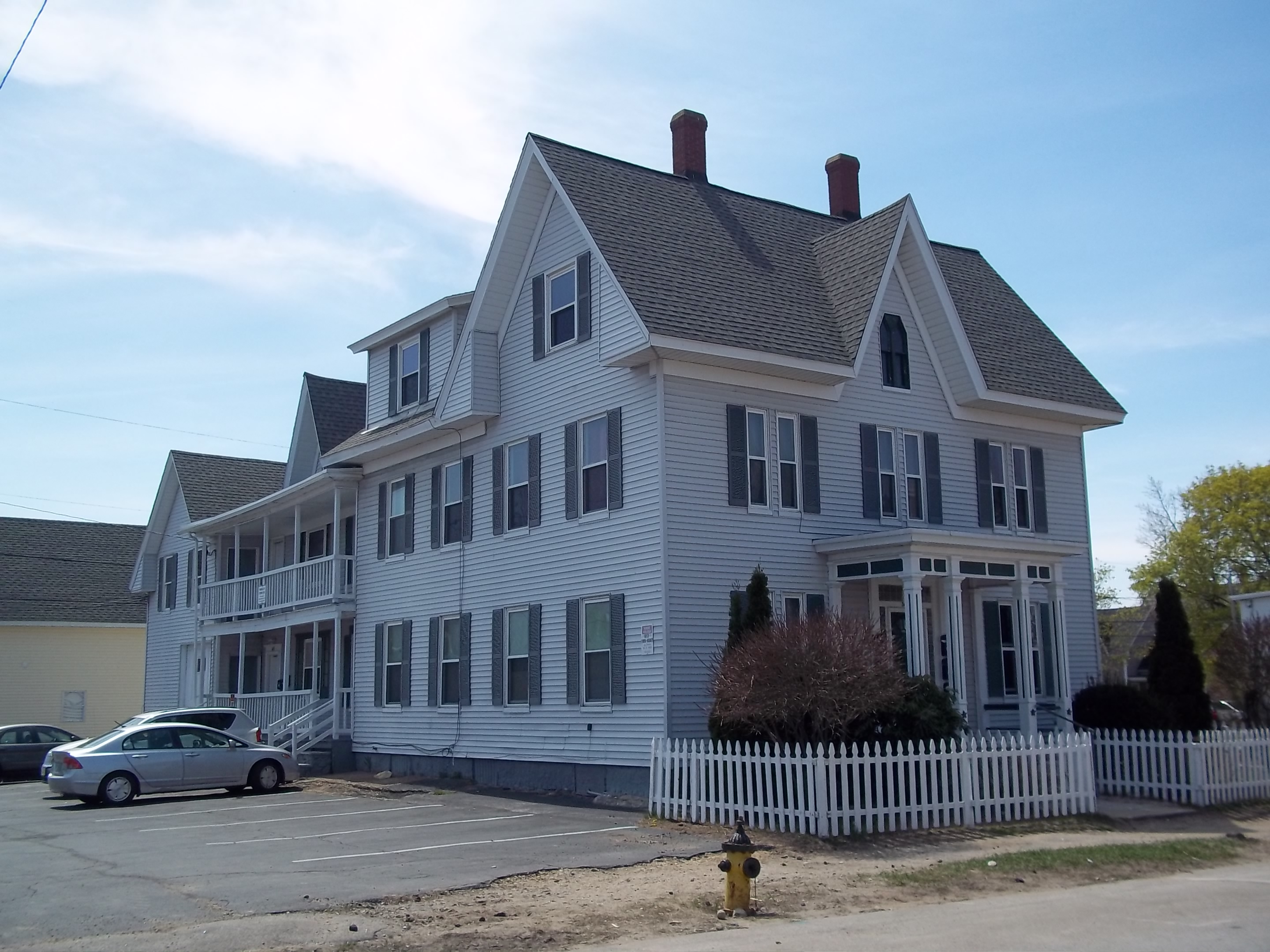 345 Lake Avenue