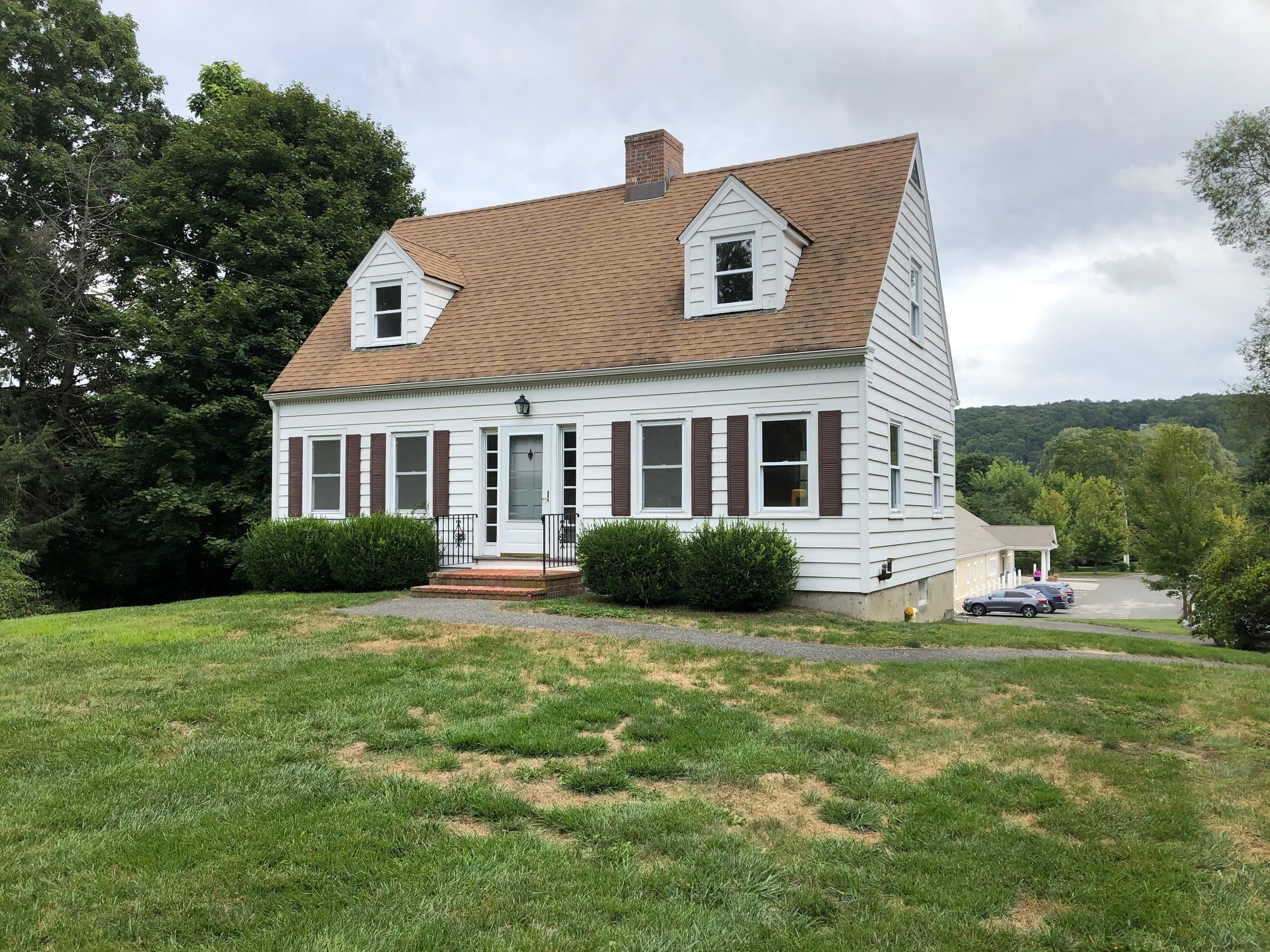 Building photograph for 62 PARK LN RD
