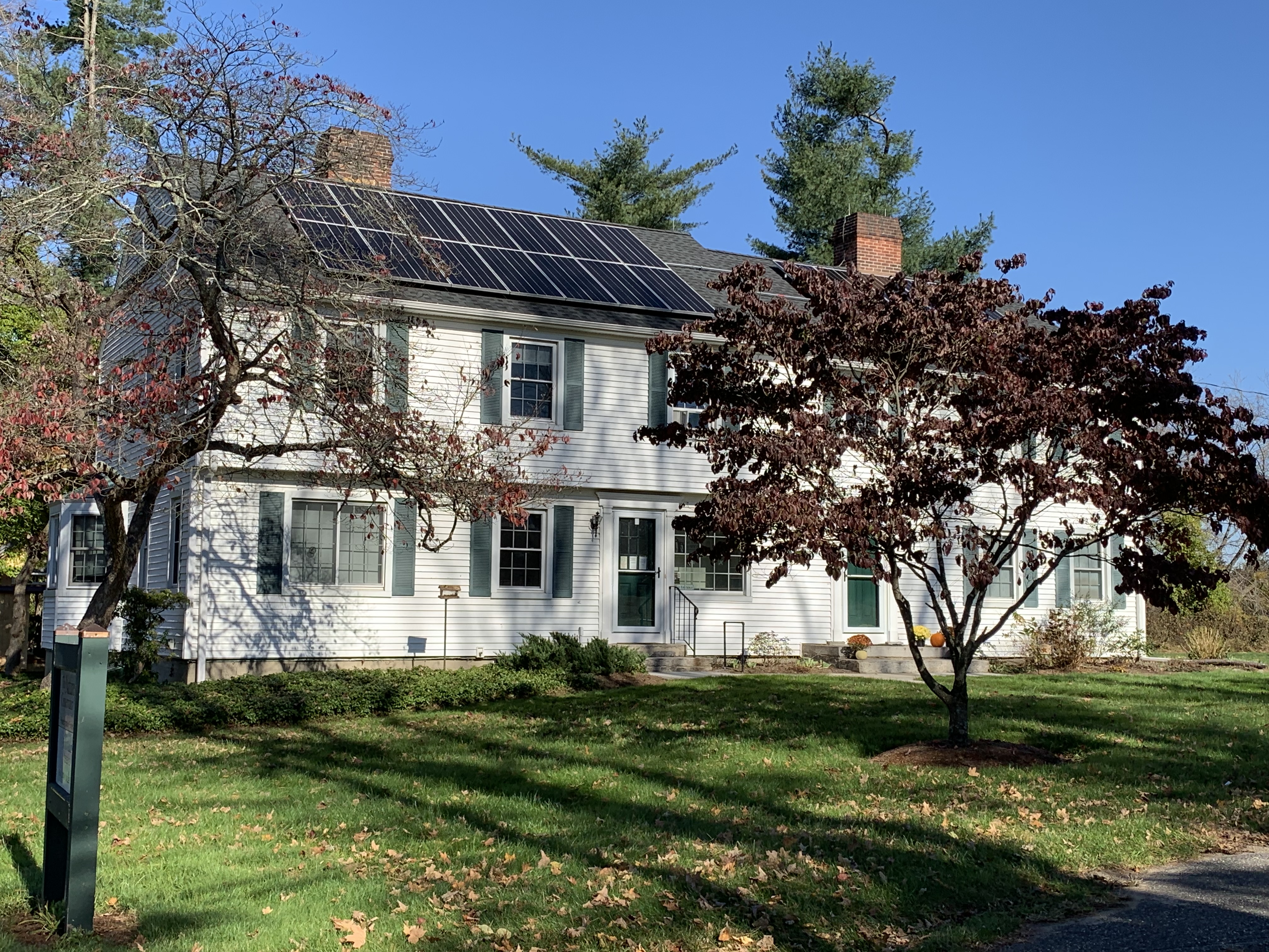 Building photograph for 8 SUNNY VALLEY LN