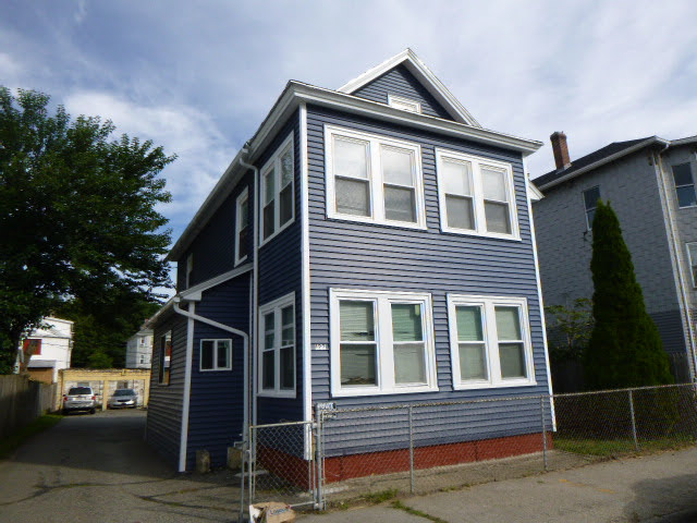 122 SOUTHGATE St  